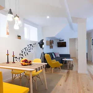 Casa Do Castelo 1- Work Or Relax In The Historic Heart Of Lisbon! Lisbon